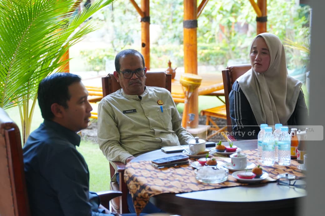 Hadiri Audiensi FKLPMK, Plt Wali Kota Madiun Pastikan Peran LPMK Diperkuat