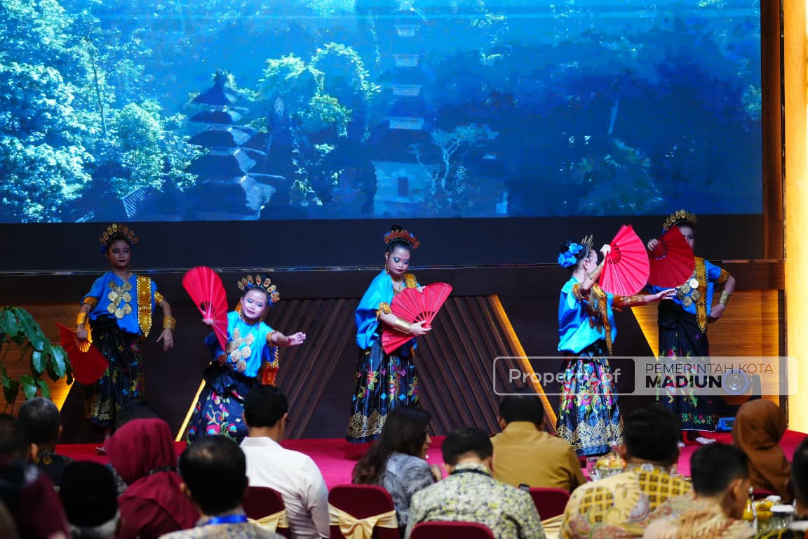 Berhasil Bentuk 60 Kampung Iklim, Kota Madiun Dapat Penghargaan OPSI 2025