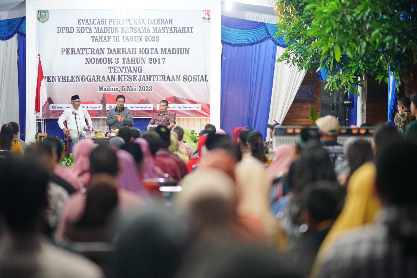 Hadiri Evaluasi Perda Bersama DPRD, Wali Kota Imbau Warga Sampaikan Masukan
