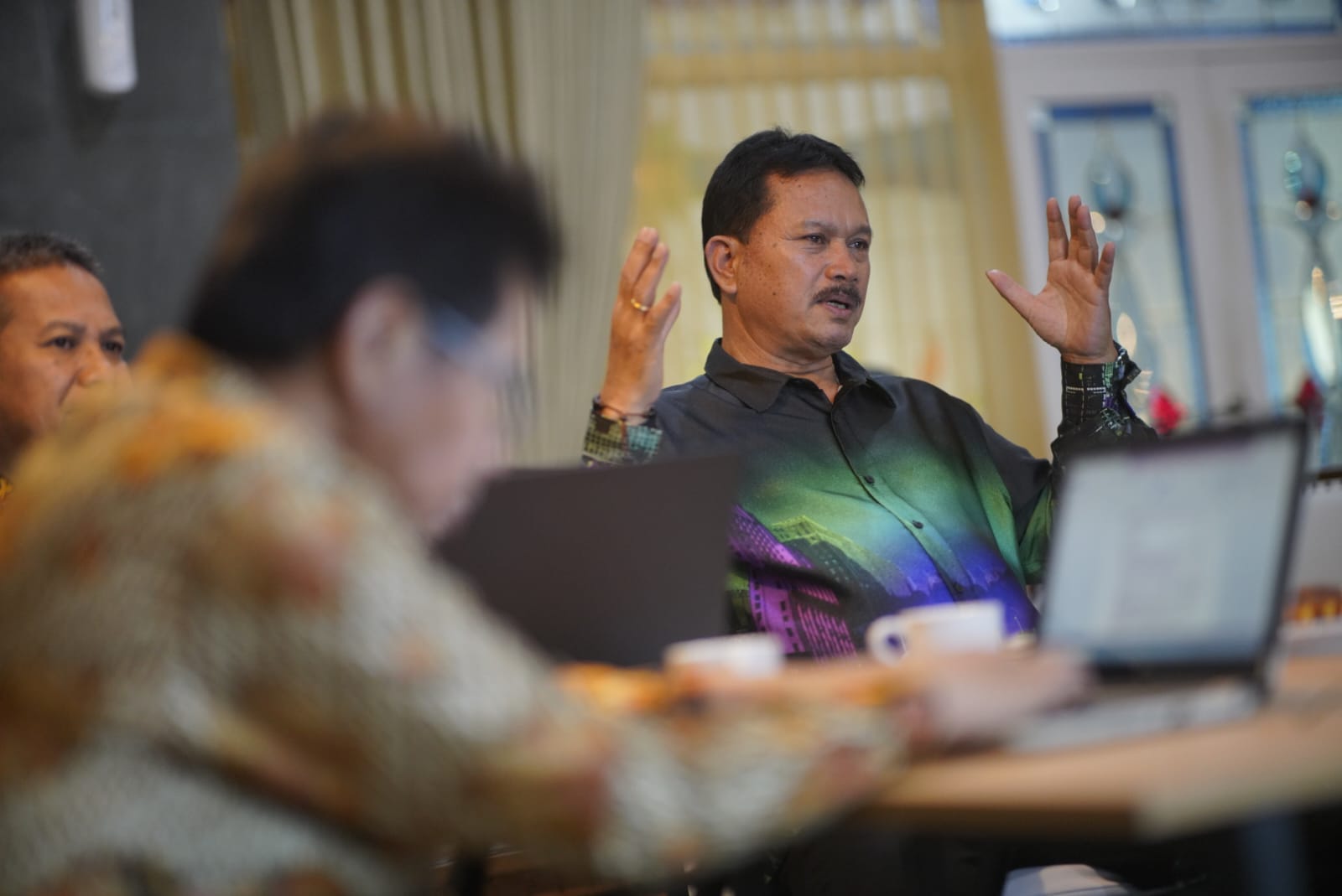 Wawancara Dengan Tim Asesor UT, Wali Kota Paparkan Program Smart City Madiun