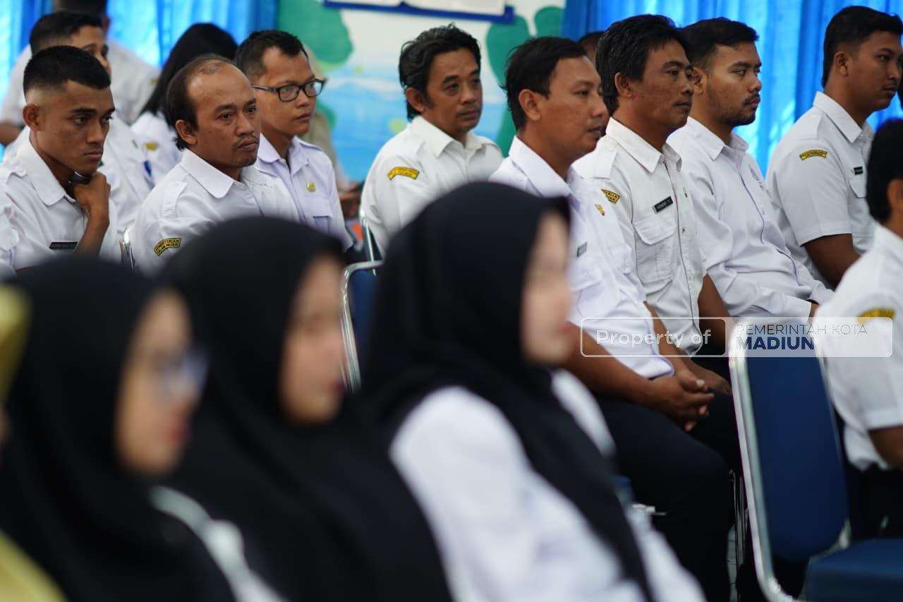 Beri Pembinaan Pegawai DKPP, Plt Wali Kota: Disiplin dan Integritas Jadi Cerminan ASN