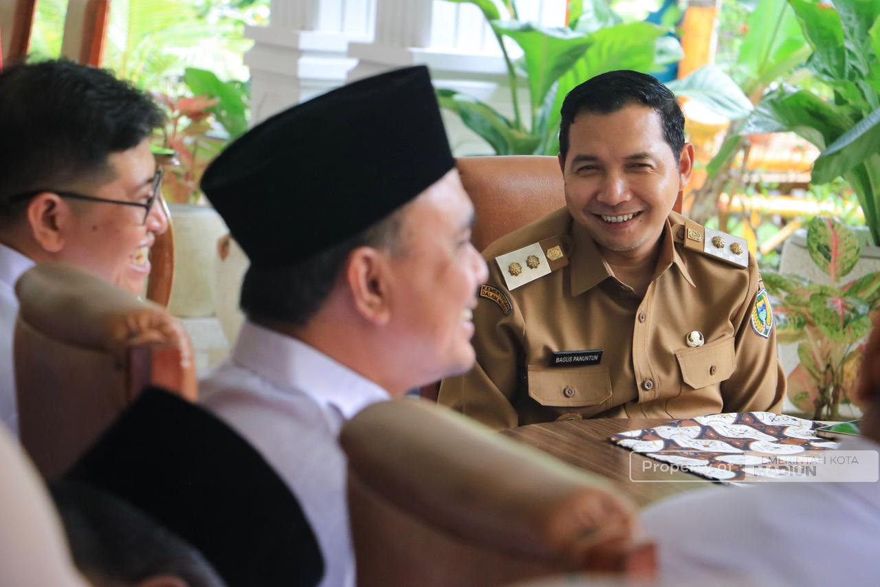 Pemkot Madiun Perkuat Program Ketahanan Keluarga, Plt Wali Kota Targetkan Tekan Pernikahan Dini dan Perceraian
