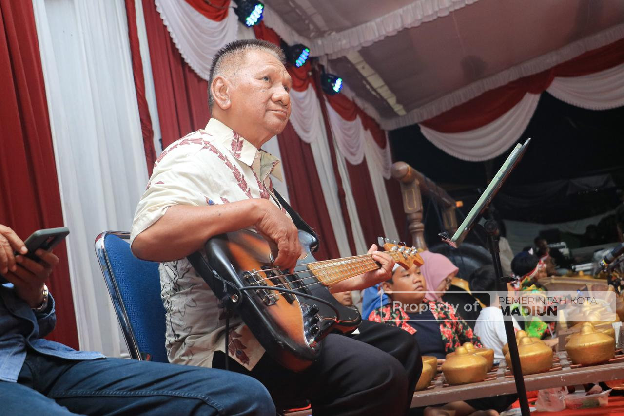 Hadiri Bantaran Night Culinary, Wali Kota Madiun Tekankan Kebersihan Fasilitas Umum