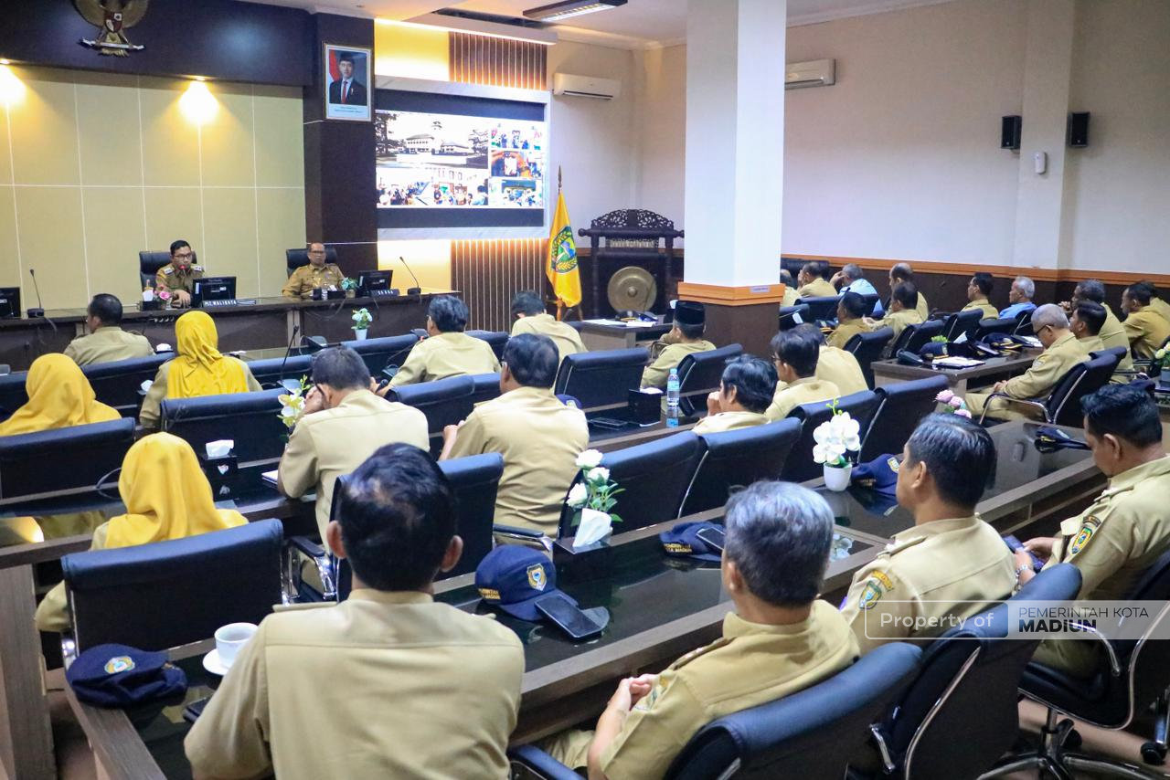 Perkuat Sinergi Layanan, Plt Wali Kota Tekankan Respons Cepat Aduan Warga
