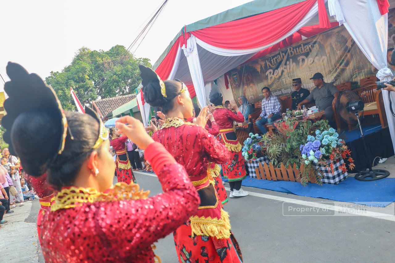 Apresiasi Kirab Budaya Winongo, Plt Wali Kota Dorong Seluruh Kelurahan Siapkan Event Berbasis Potensi Daerah