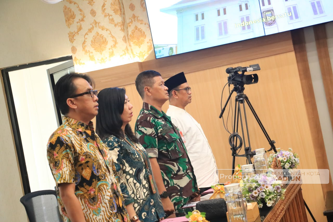 Sampaikan Nota Penjelasan Empat Raperda, Plt Wali Kota Madiun Tekankan Penyesuaian Regulasi