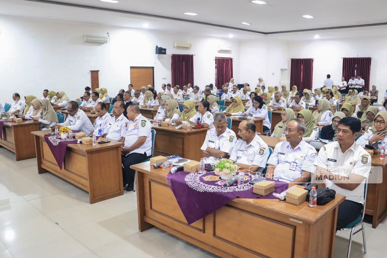 Bekali ASN Jelang Purna Tugas, Plt Wali Kota Madiun: Pengabdian Tidak Berakhir Saat Pensiun