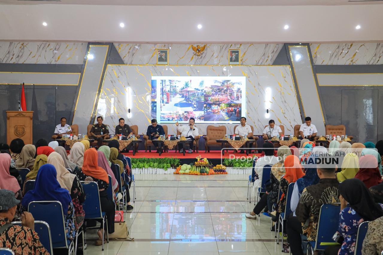 Buka dan Beri Arahan di Penyuluhan Hukum Terpadu, Wali Kota Harap Warga Makin Paham Aturan