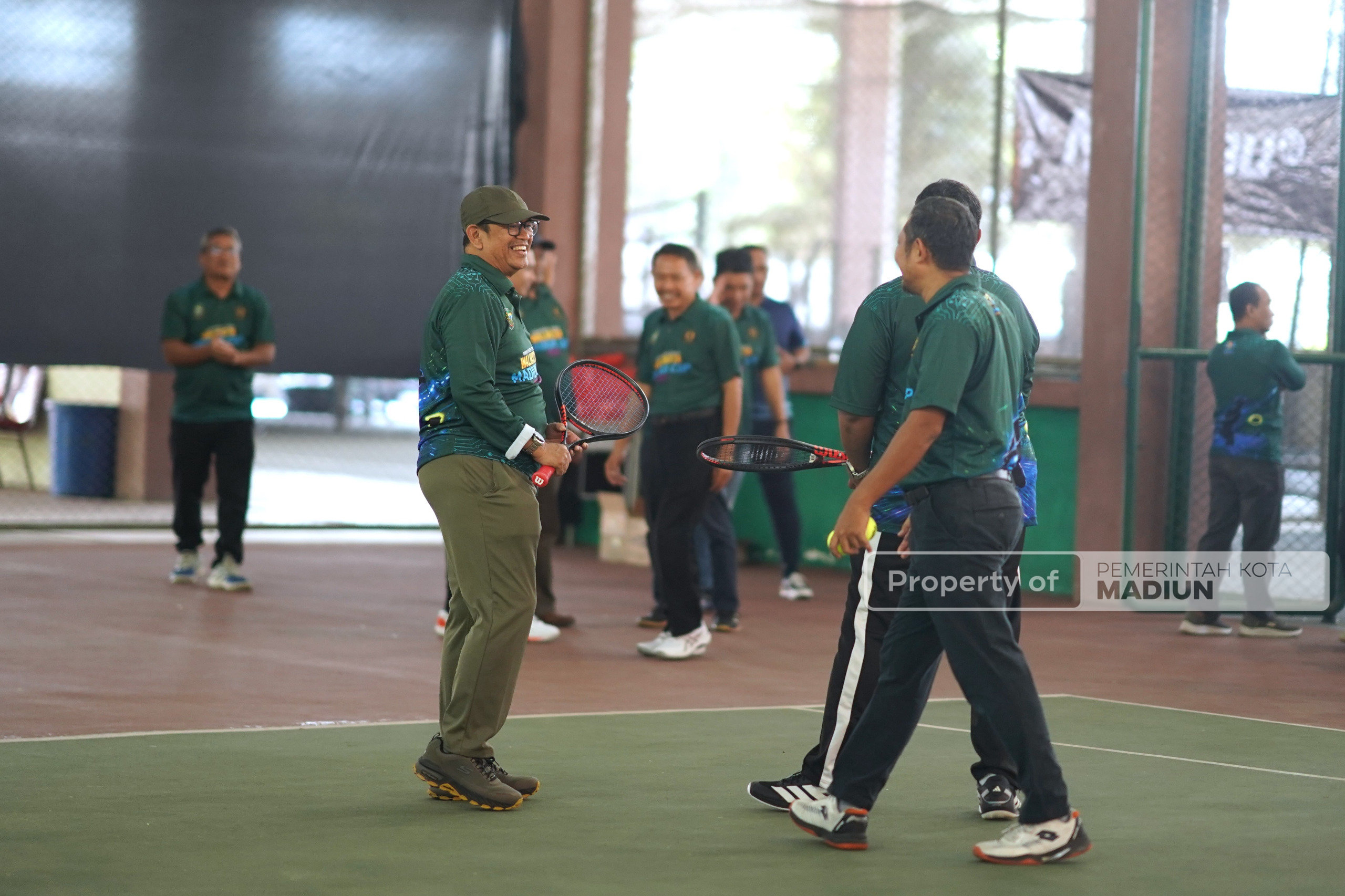 Buka Turnamen Tenis Wali Kota Madiun Cup 2026, Sekda Harap Jadi Panggung Ukir Prestasi dan Geliatkan Ekonomi