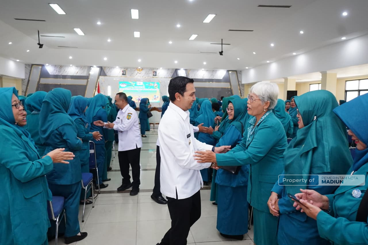 Hadiri Peringatan HKG PKK, Plt Wali Kota Madiun Tekankan Penguatan SDM Berbasis Keluarga