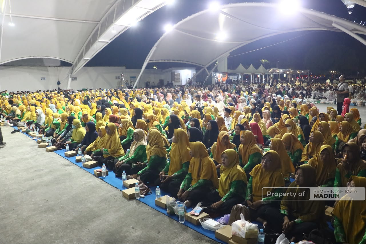 Lewat Madiun Bersholawat dan Kenduri Akbar, Plt Wali Kota Harap Semua Masyarakat Turut Mendoakan Kota Pendekar