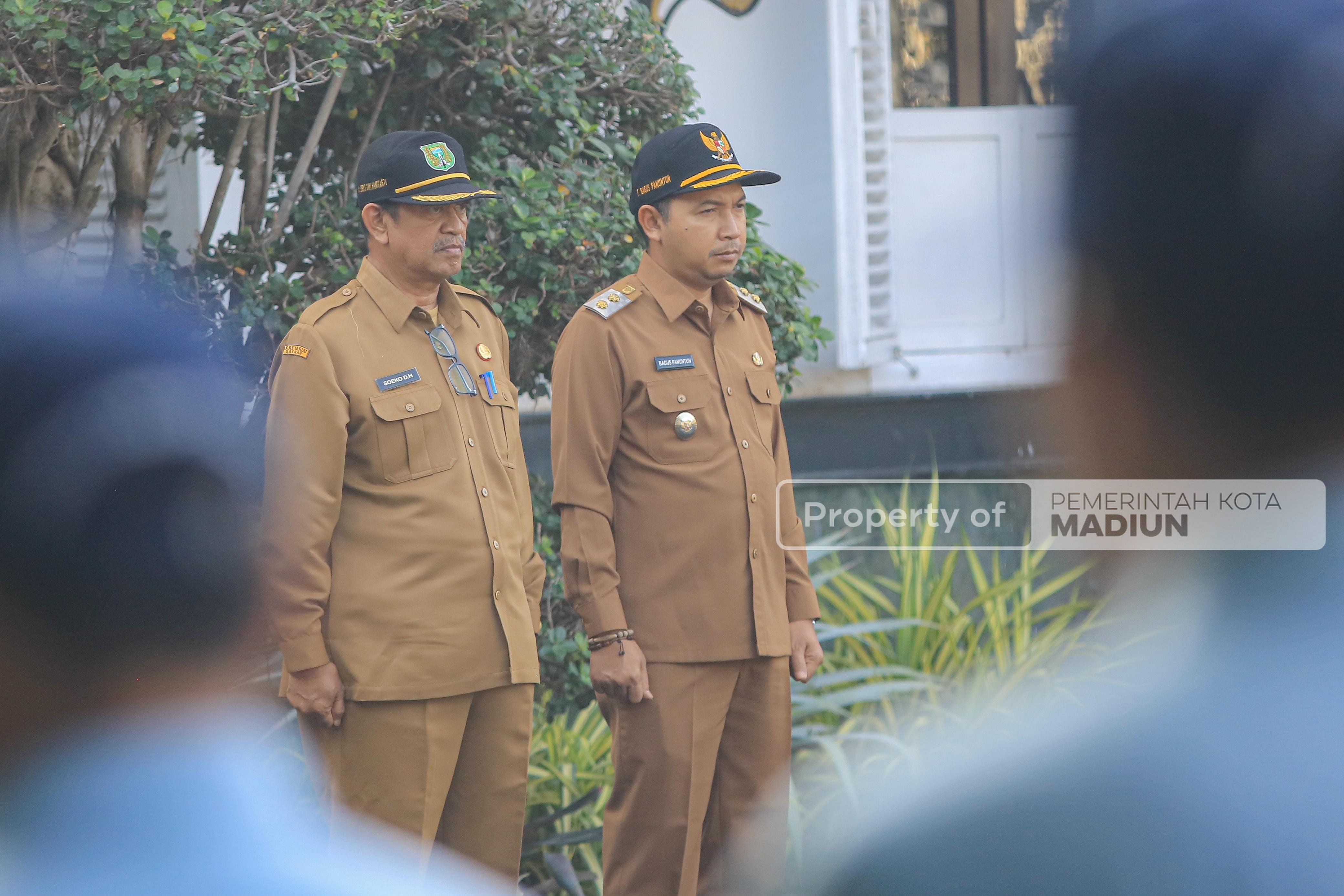 Pimpin Apel, Wali Kota Madiun Tegaskan Disiplin ASN