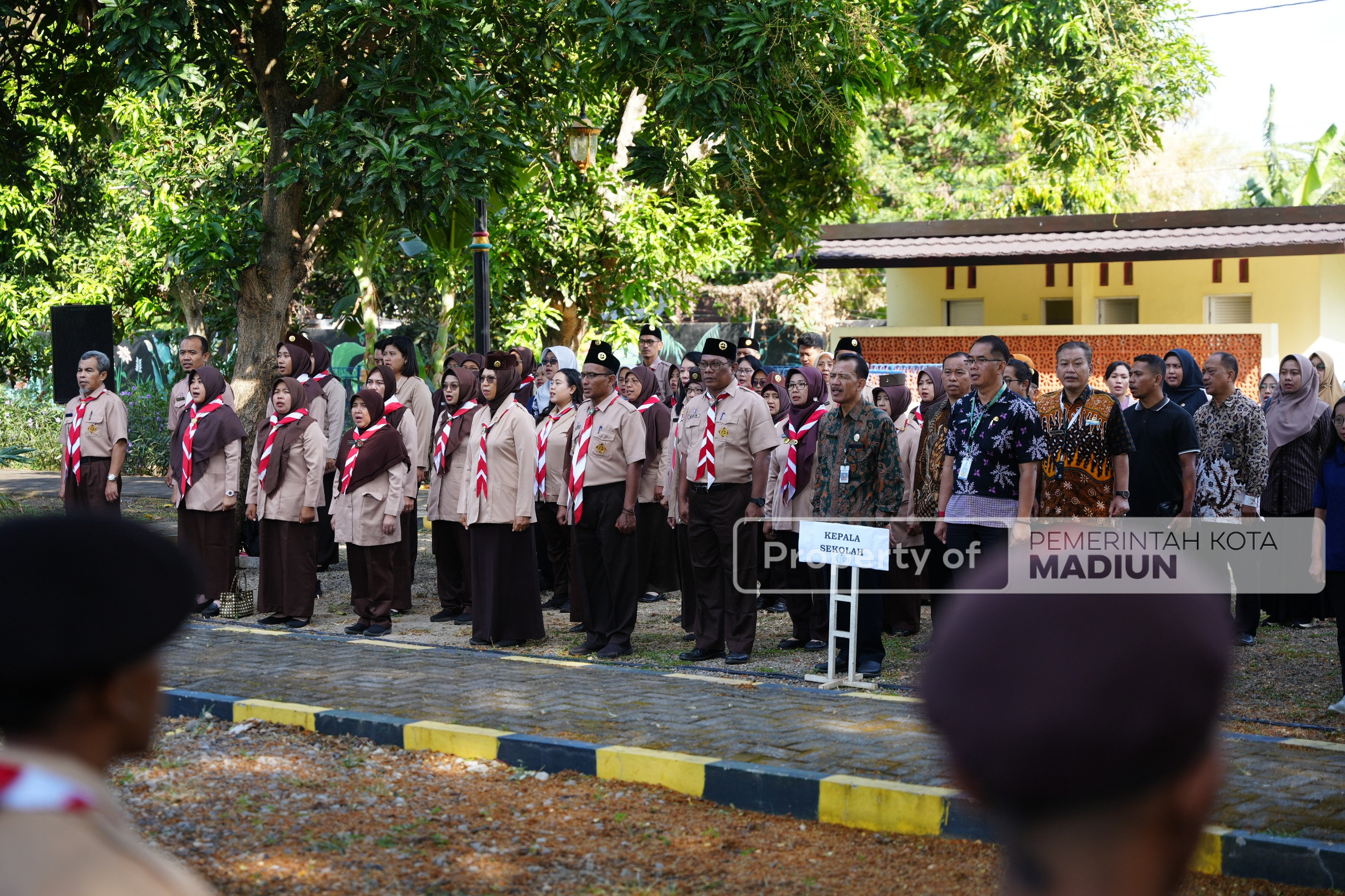 Tanamkan Nasionalisme dan Taat Hukum, Ratusan Siswa Dapat Pembinaan Karakter di Ngrowo Bening