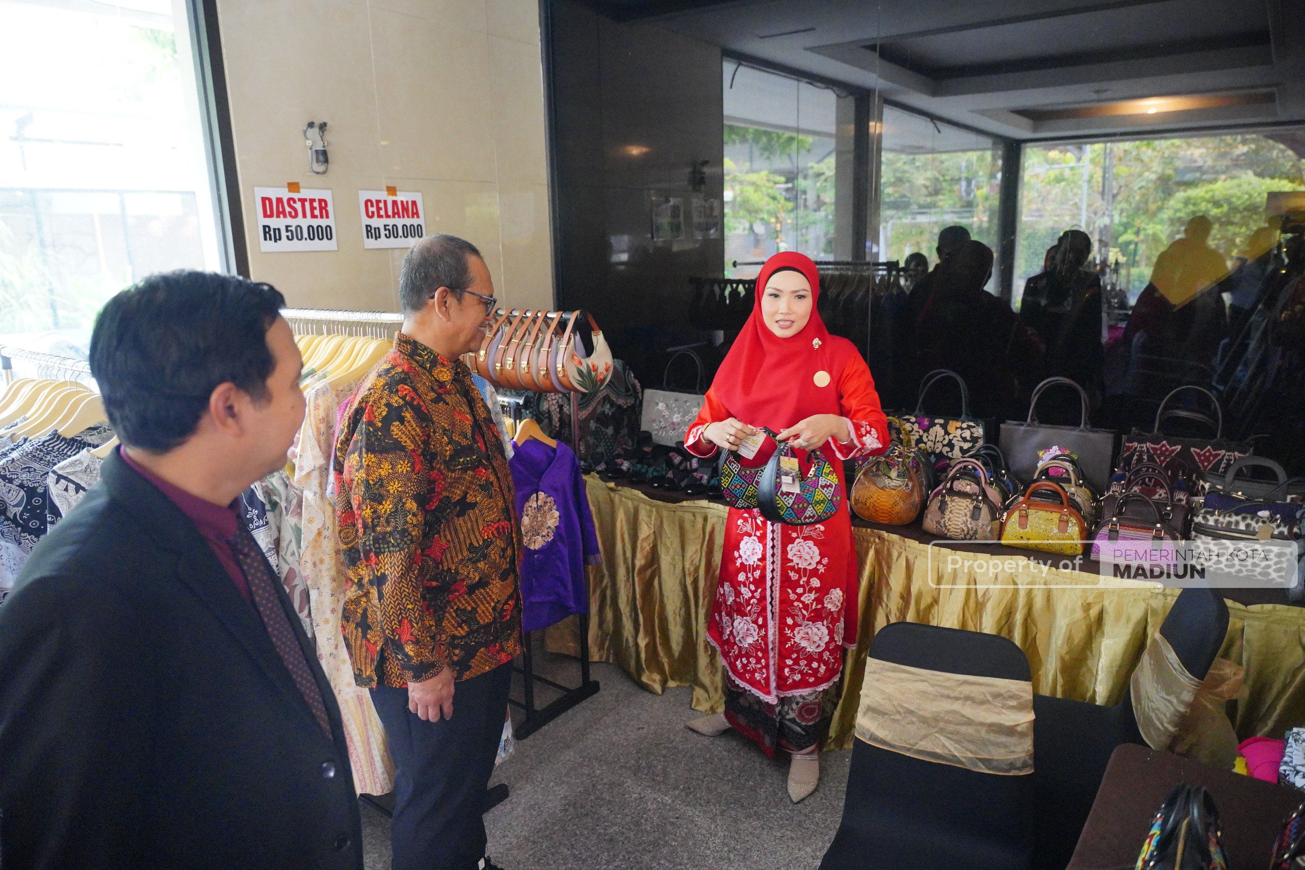 Buka Munas II KKI, Plt Wali Kota Madiun Apresiasi Peran Komunitas Pelestari Kain dan Kebaya