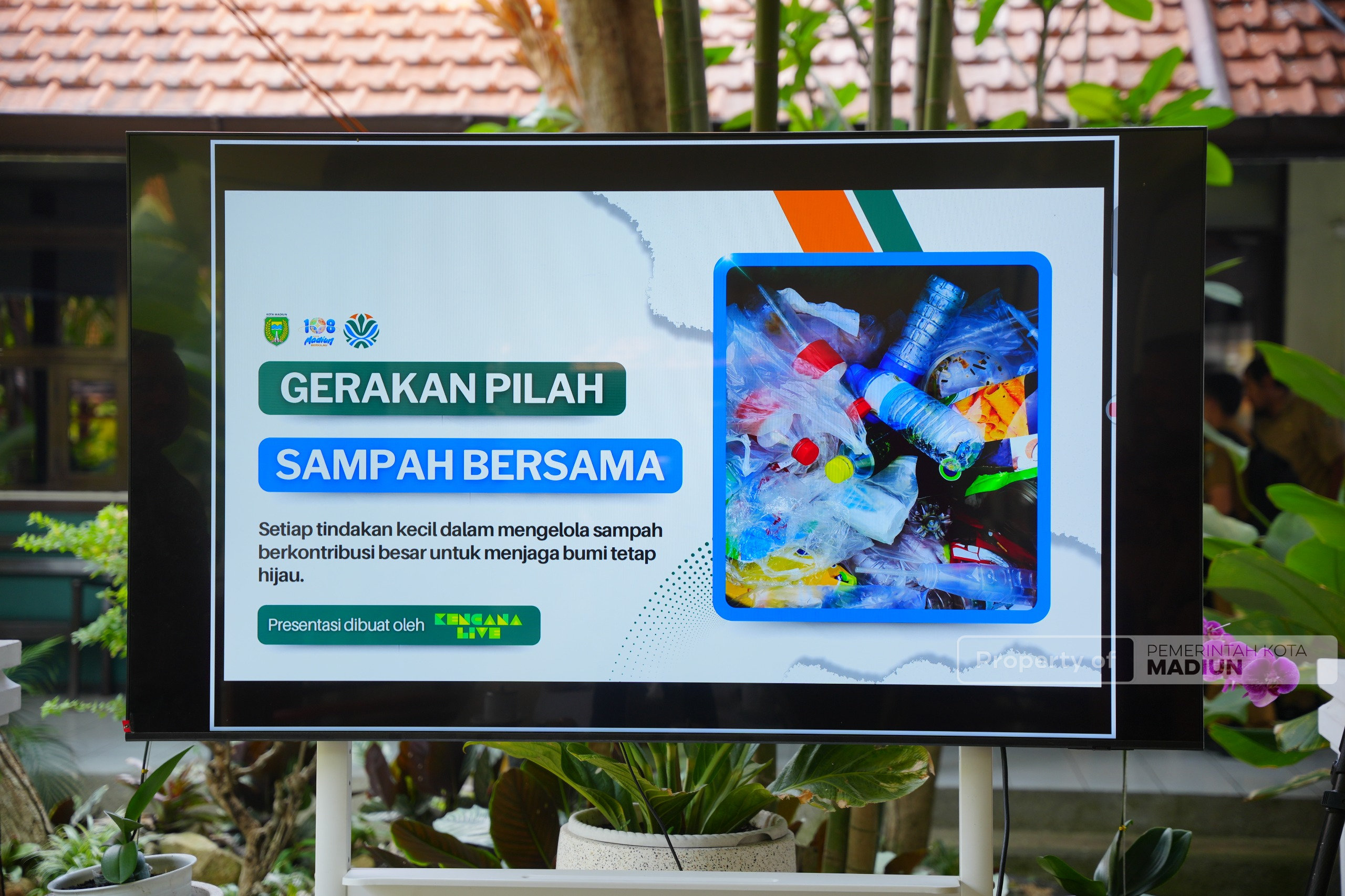 Pimpin Audiensi Jelang Launching Gerakan Pilah Sampah dari Rumah, Plt Tekankan Kesadaran Memilah Sampah dari Rumah