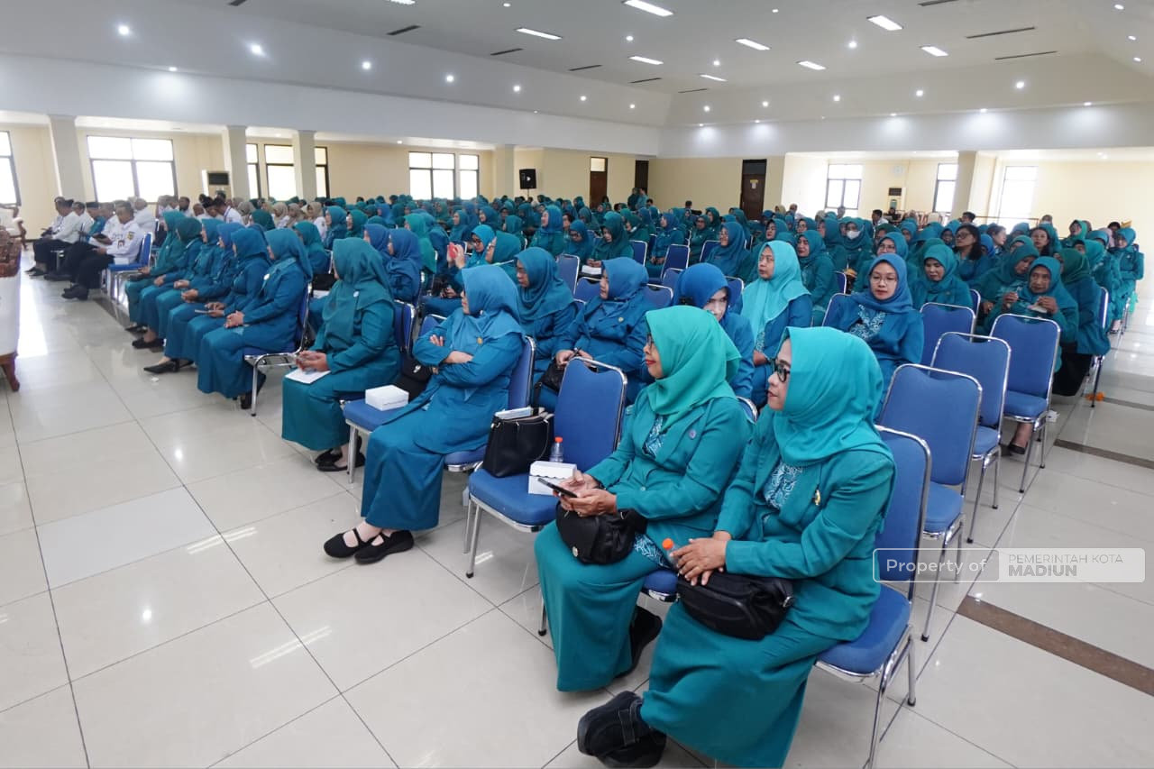 Hadiri Peringatan HKG PKK, Plt Wali Kota Madiun Tekankan Penguatan SDM Berbasis Keluarga