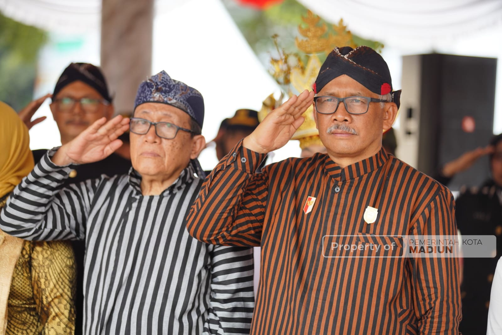 Gelar Upacara Penurunan Sang Merah Putih, Plt Wali Kota Madiun Apresiasi Perjuangan Paskibraka