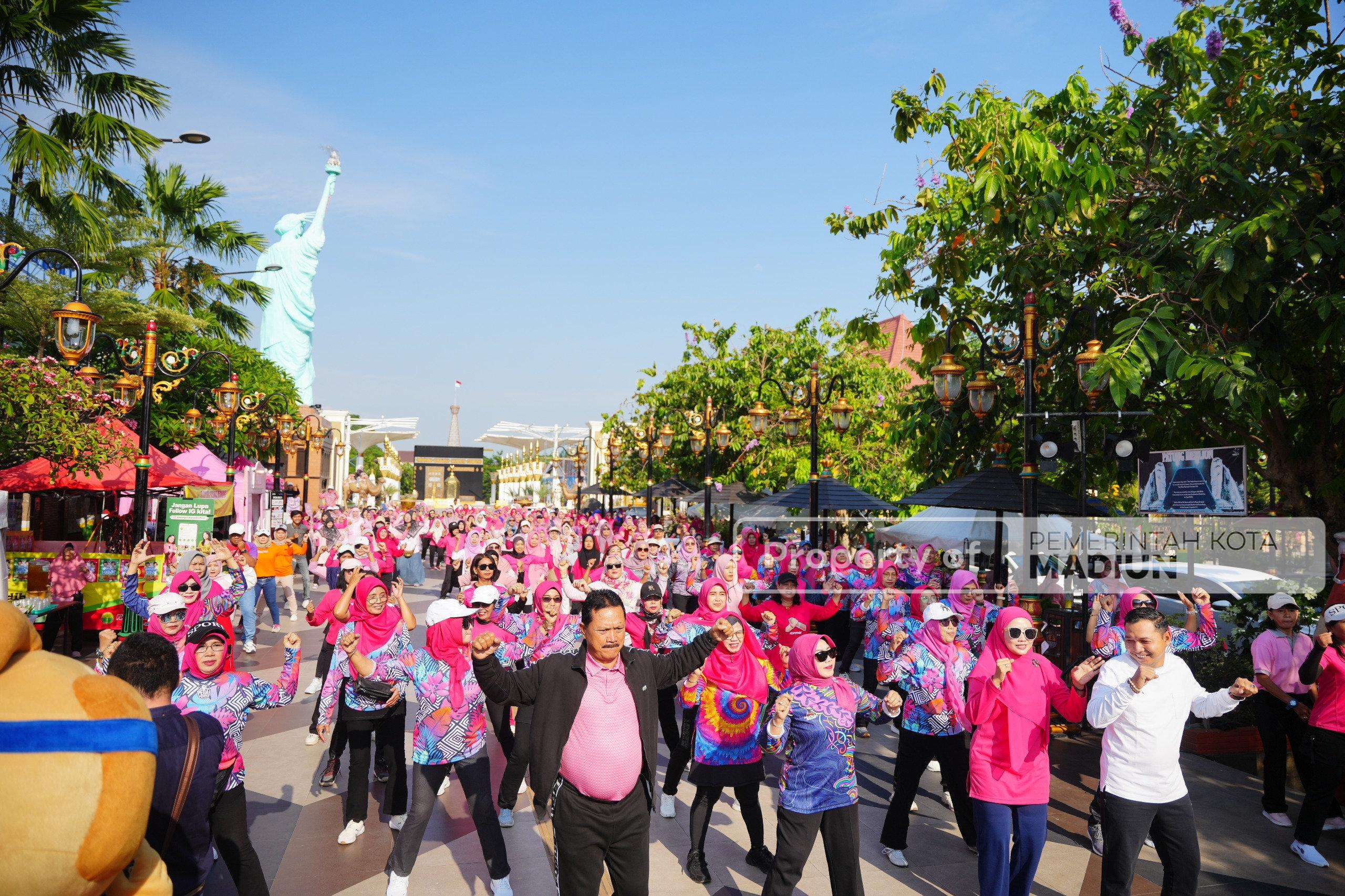 Ikuti Senam Bersama, Wali Kota Maidi Harap Masyarakat Madiun Kian Gemar Hidup Sehat