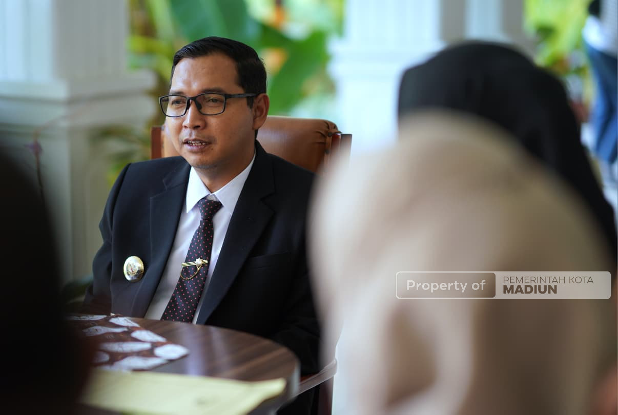 Terima Delegasi Muda Almira Vivia, Plt Wali Kota Titip Nama Madiun ke Kancah Dunia