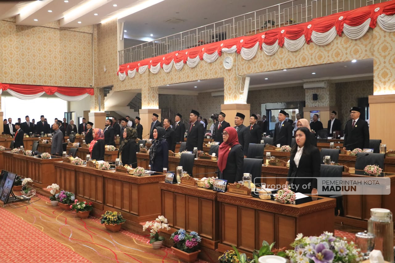Plt Wali Kota Hadiri Rapat Paripurna DPRD, Delapan Fraksi Sampaikan Pemandangan Umum Perubahan APBD 2026