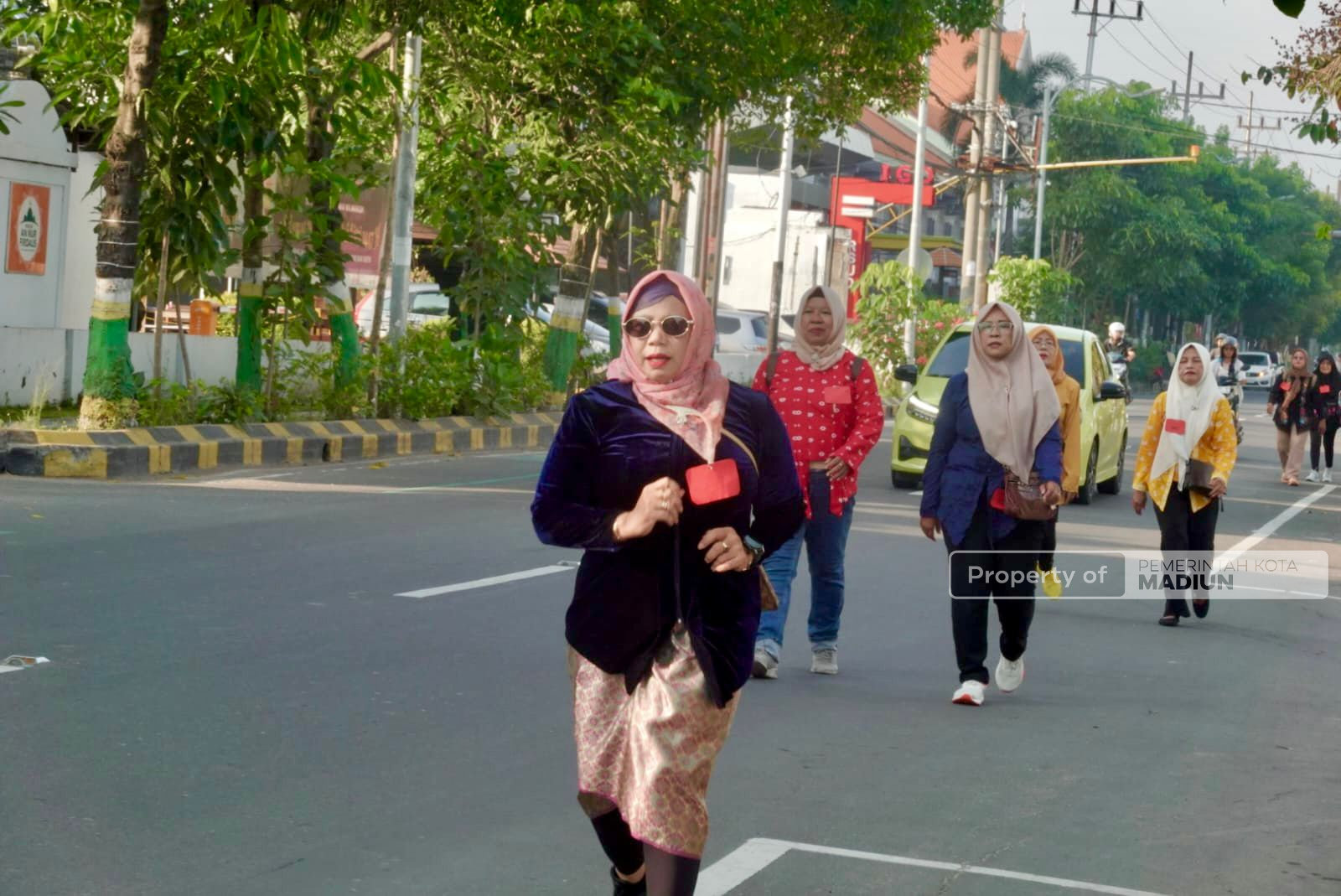 Ketika Budaya dan Olahraga Bersatu Padu, Uniknya Kartini Fun Run Perwosi Kota Madiun