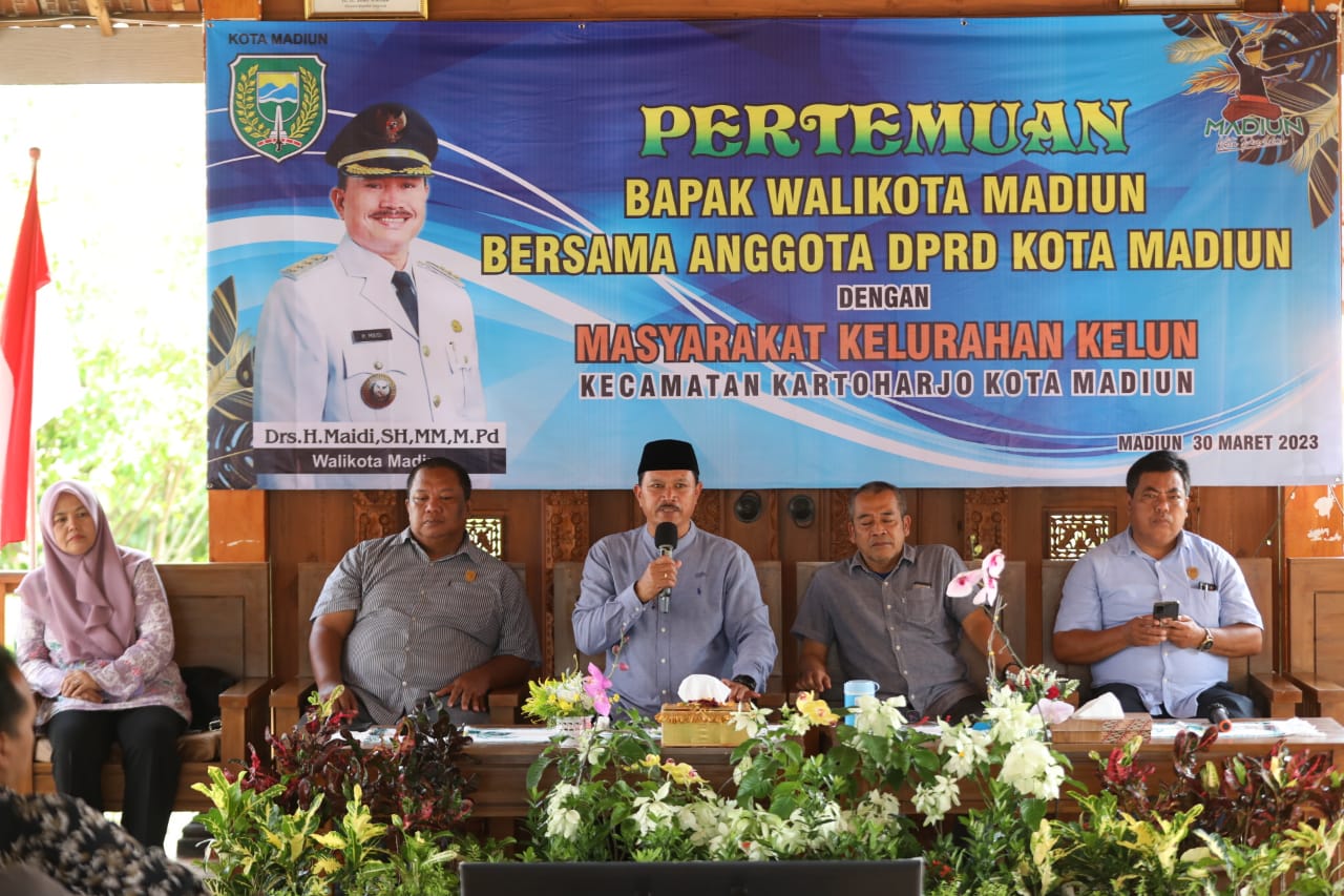 Hadiri Pertemuan Dengan DPRD Bersama Warga, Wali Kota Beberkan Upaya Peningkatan Pendidikan
