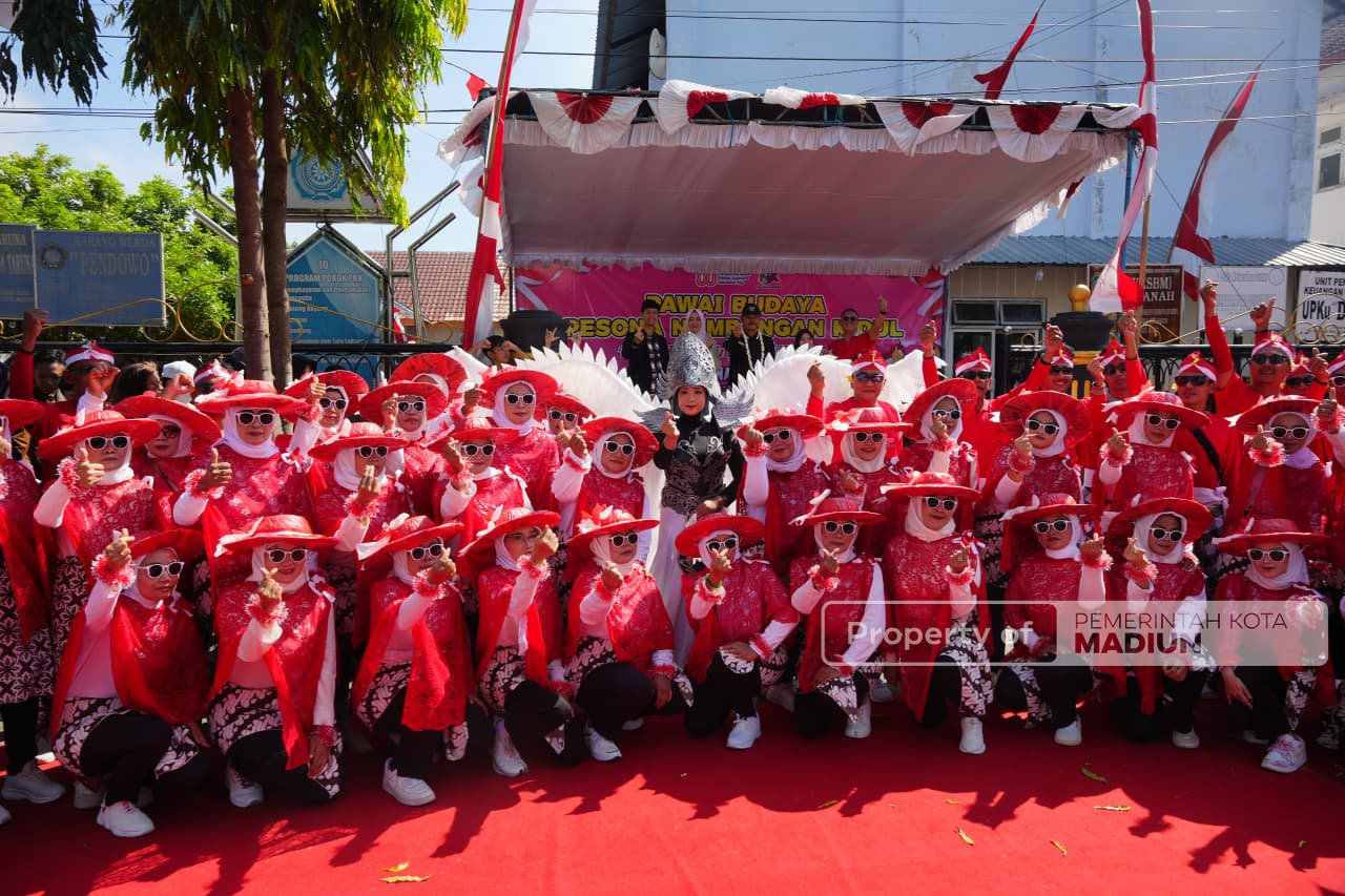 Wali Kota Madiun Hadiri Carnaval Kemerdekaan, Dorong Warga Tingkatkan Kreativitas dan Kesejahteraan