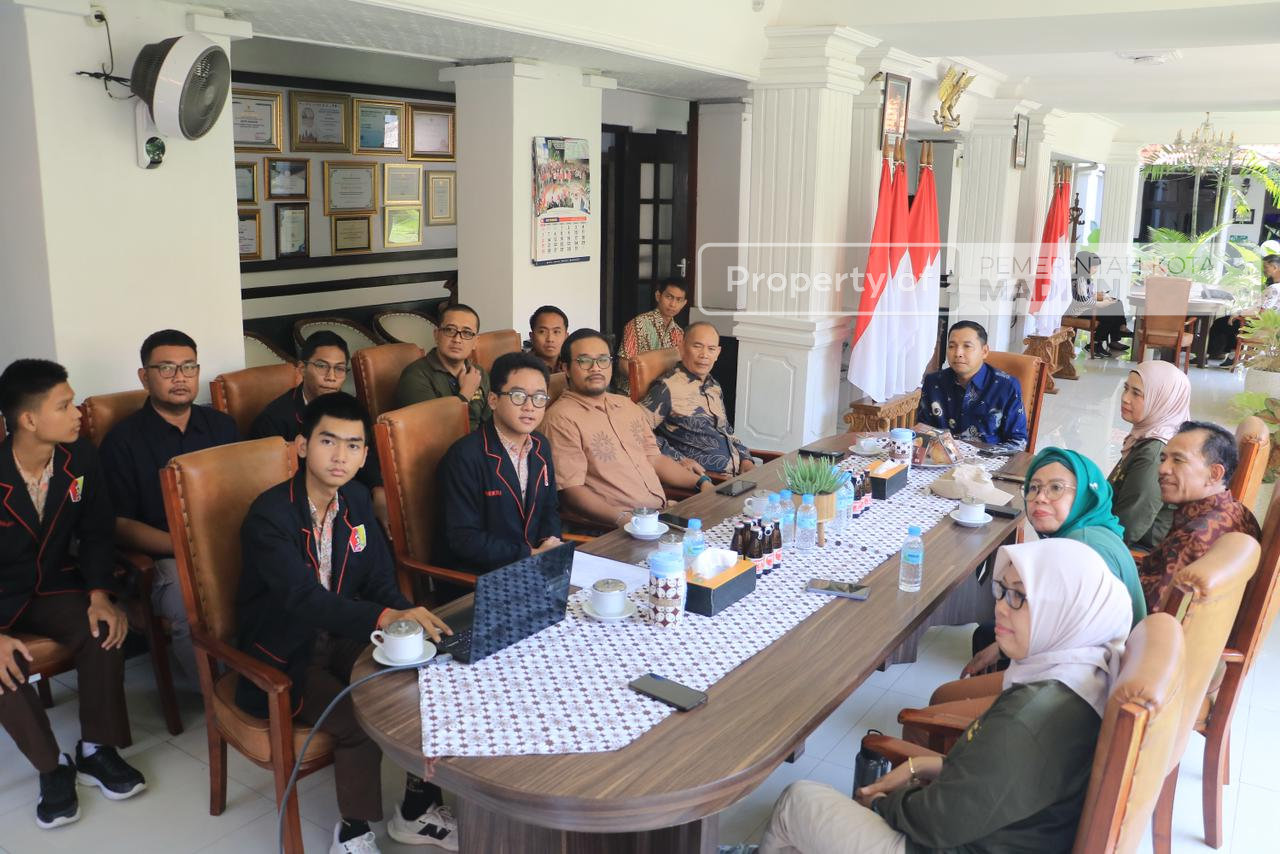 Terima Audiensi SMAN 6 Madiun, Wawali Beri Apresiasi Event Smasix Laskara Running