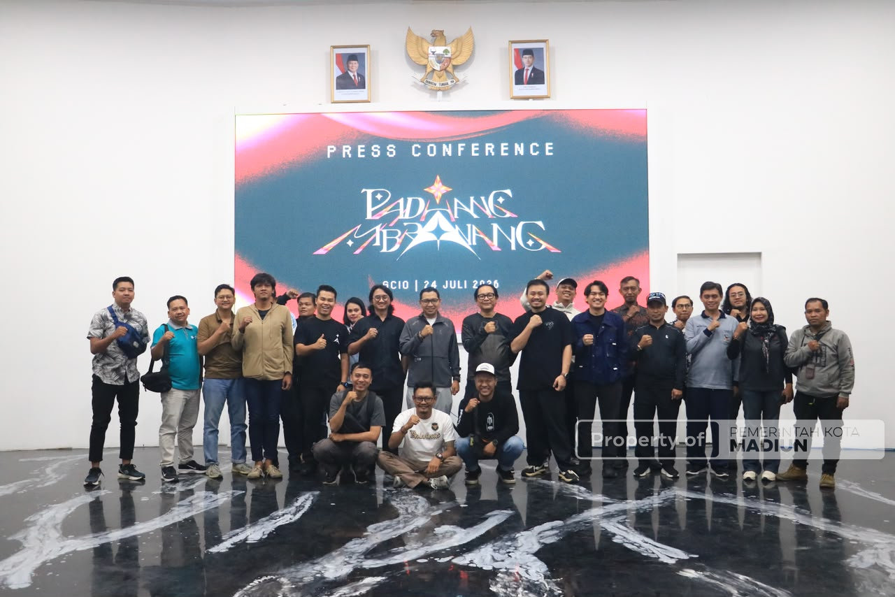 Gelar Press Conference Padhang Mbranang 2026, Plt Wali Kota Perkuat Ekosistem Ekonomi Kreatif Digital