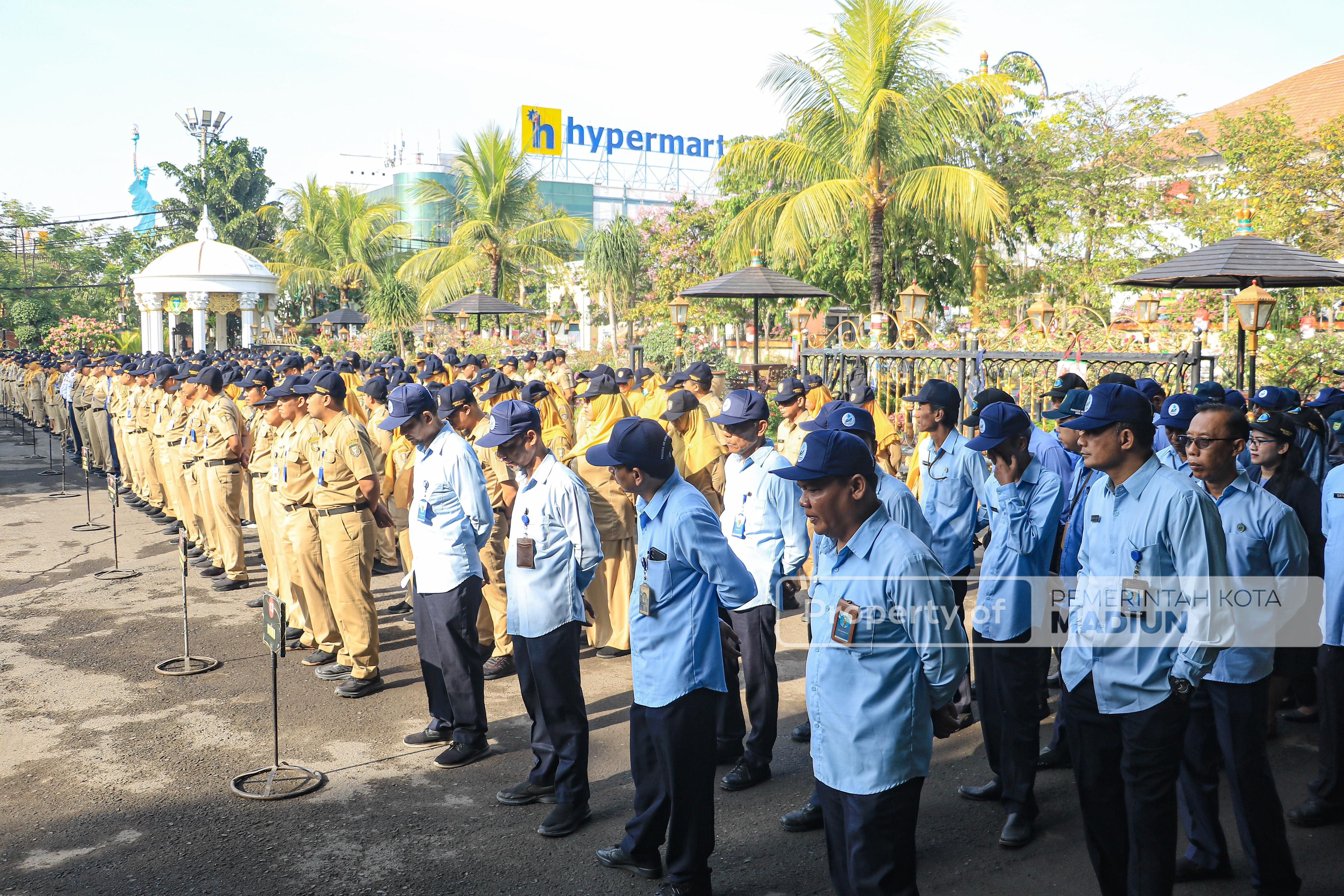 Pimpin Apel, Wali Kota Madiun Tegaskan Disiplin ASN