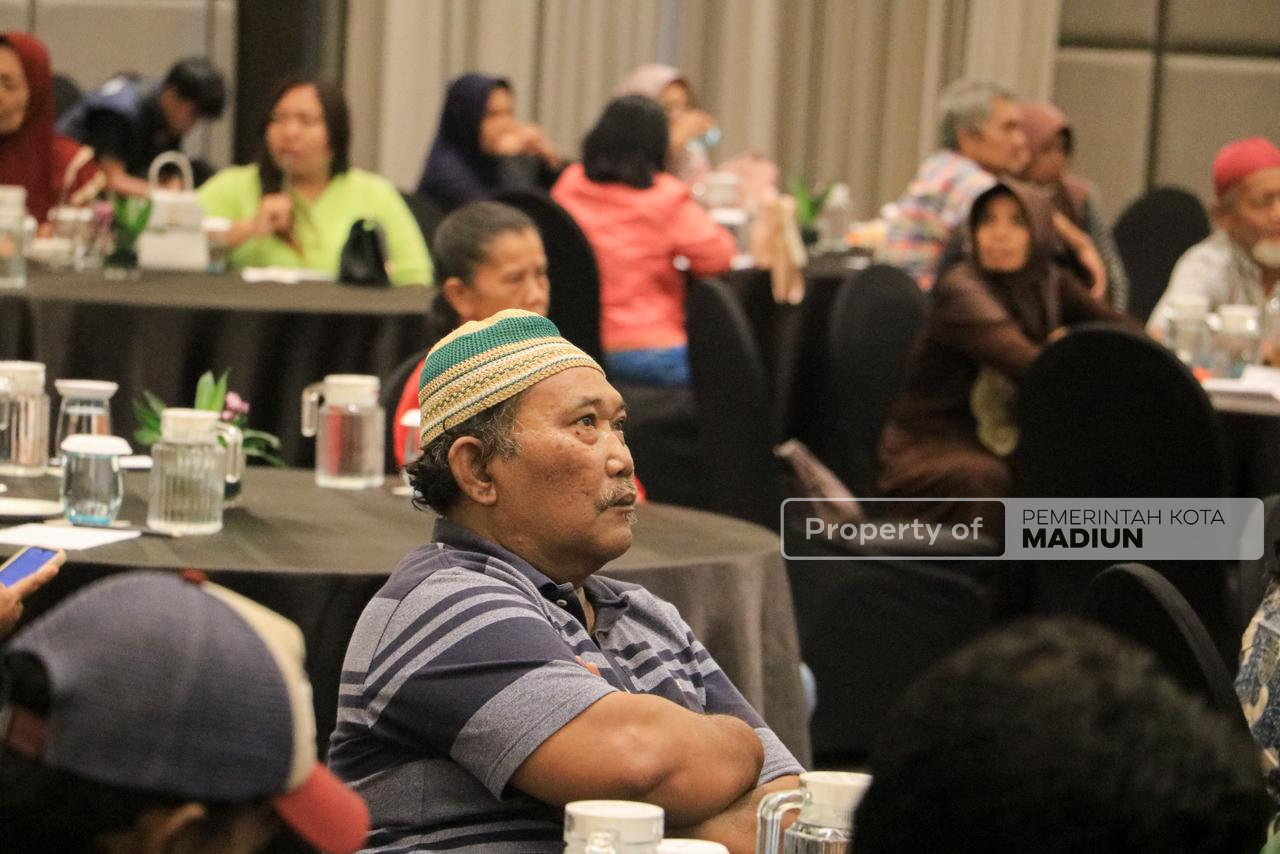 Pemkot Madiun Sosialisasikan Perda dan Perwal Penataan PKL, Ajak Pedagang Wujudkan Kota Madiun yang Tertib dan Indah