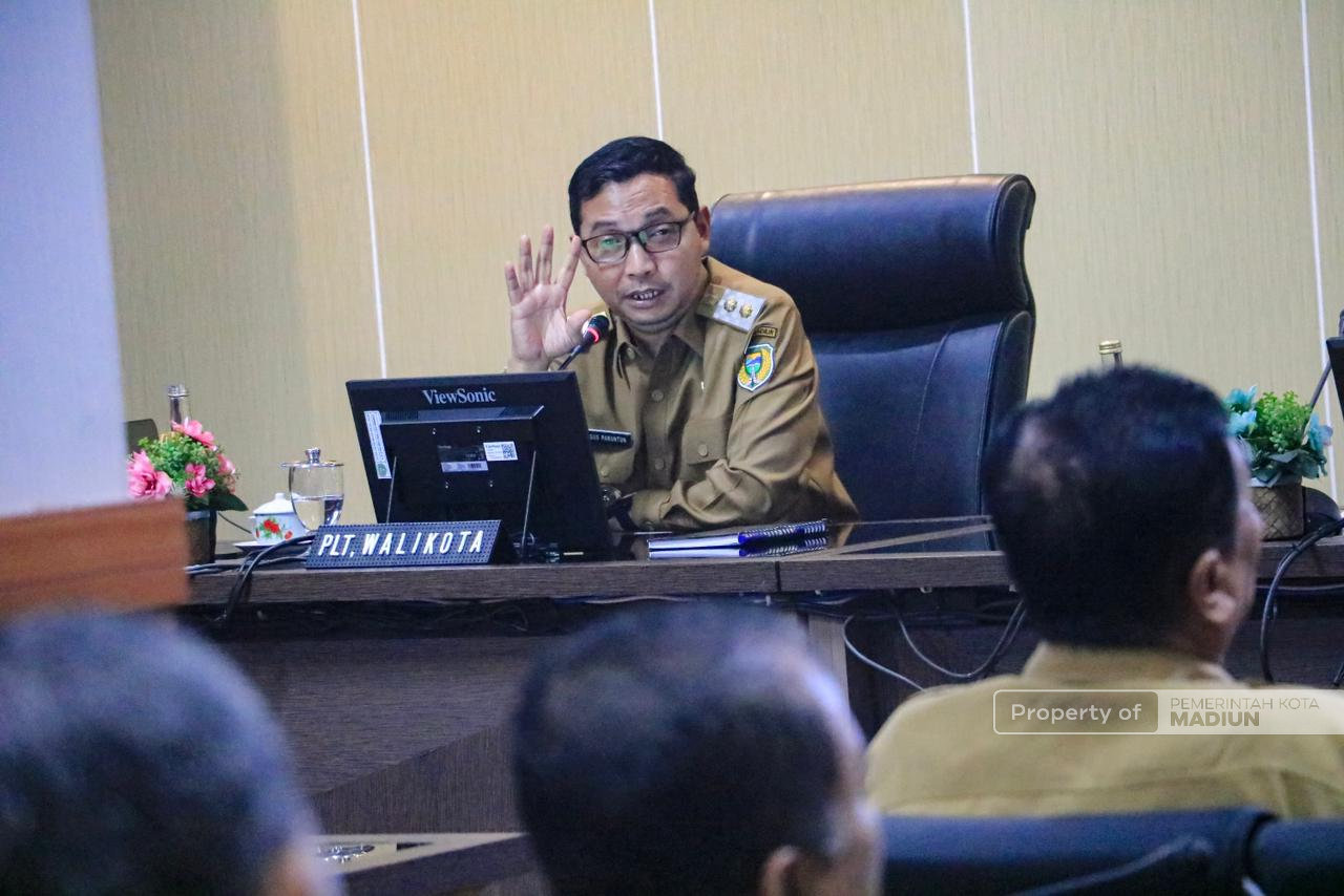 Perkuat Sinergi Layanan, Plt Wali Kota Tekankan Respons Cepat Aduan Warga