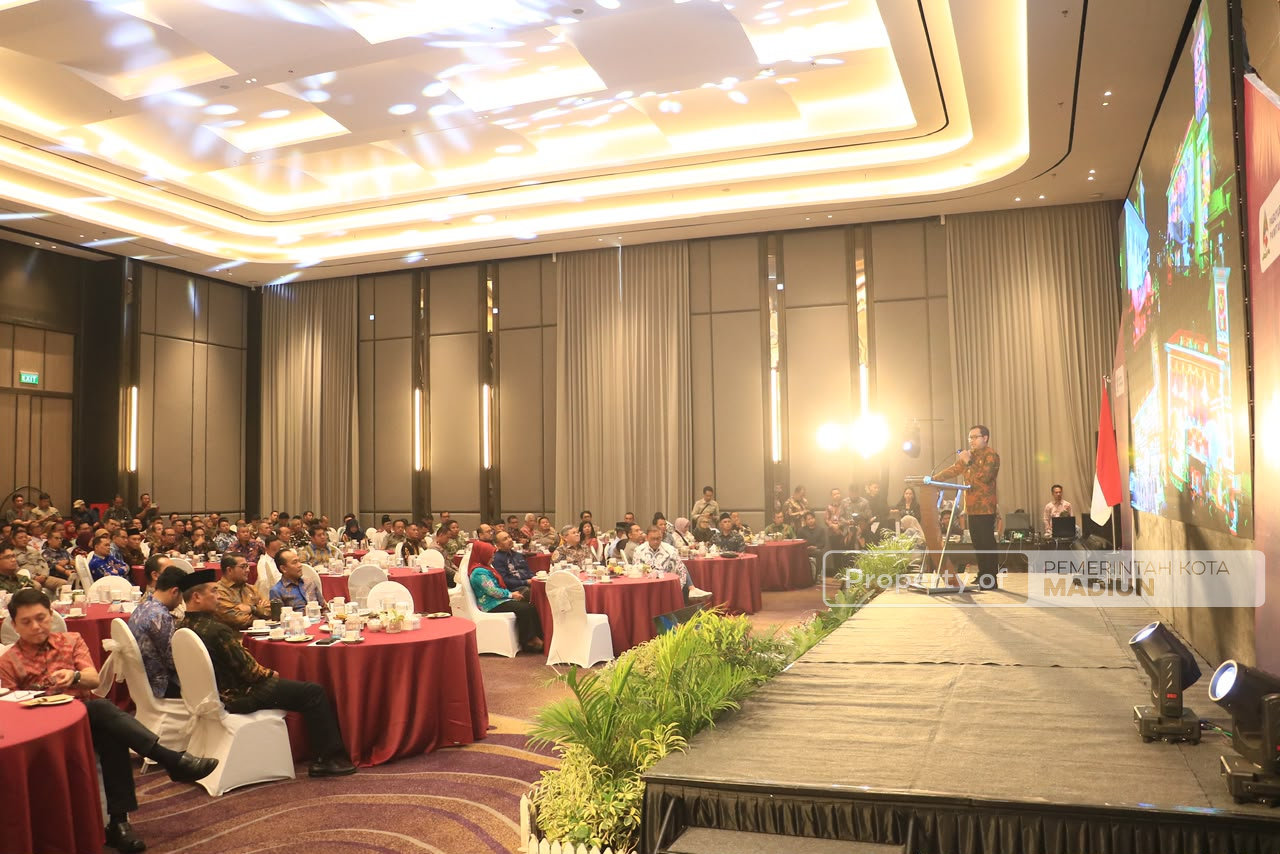 Perkuat Ekonomi Kreatif, Plt Wali Kota Dorong Pawitandirogo Jadi Kekuatan Baru Jawa Timur