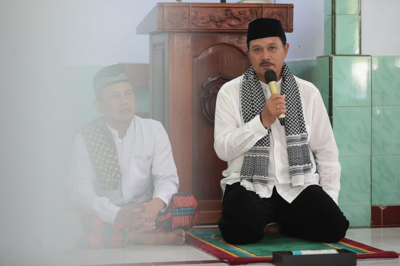 Salat Jum’at di Masjid Ar-Rohman, Wali Kota Persilahkan Jamaah Sampaikan Usulan
