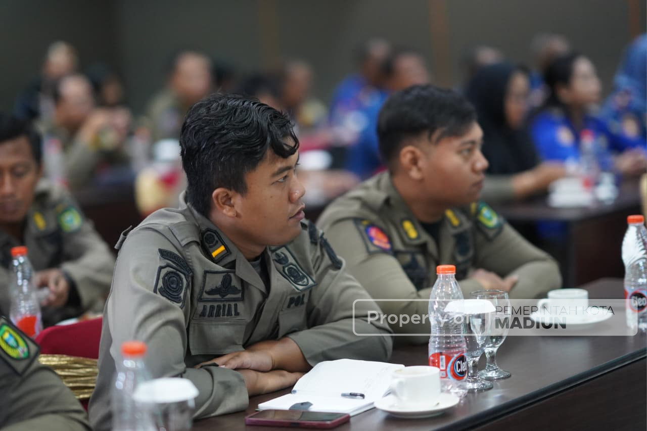 Buka Bimtek Satpol PP dan Damkar, Wakil Wali Kota Madiun Tekankan Pelayanan bagi Masyarakat