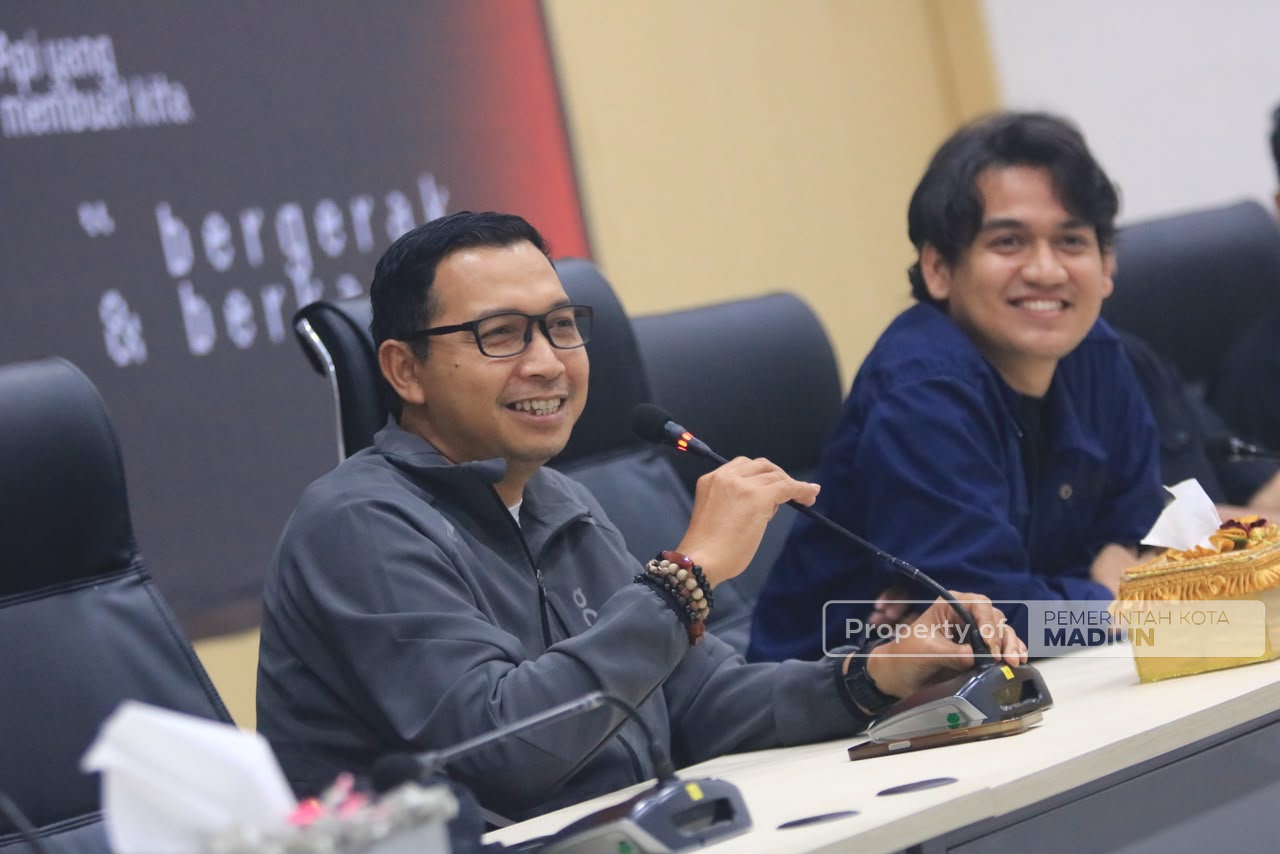 Gelar Press Conference Padhang Mbranang 2026, Plt Wali Kota Perkuat Ekosistem Ekonomi Kreatif Digital