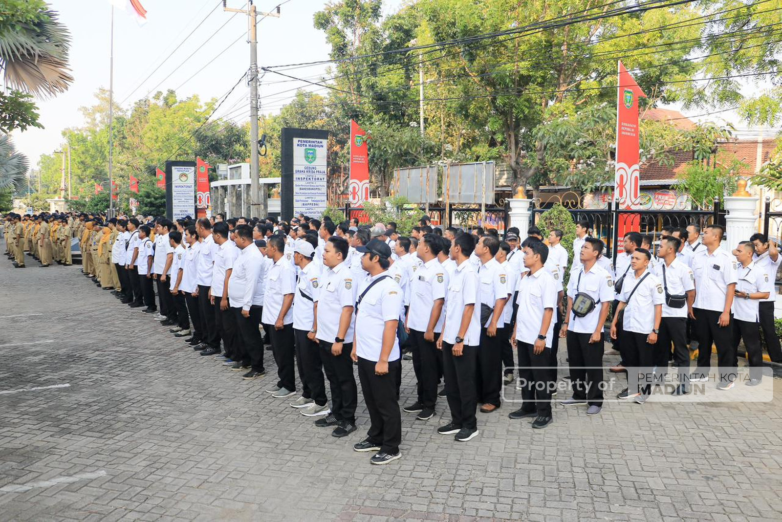 Pimpin Apel Pejabat, Wali Kota Madiun Wajibkan Seluruh ASN Hafal Panca Prasetya KORPRI
