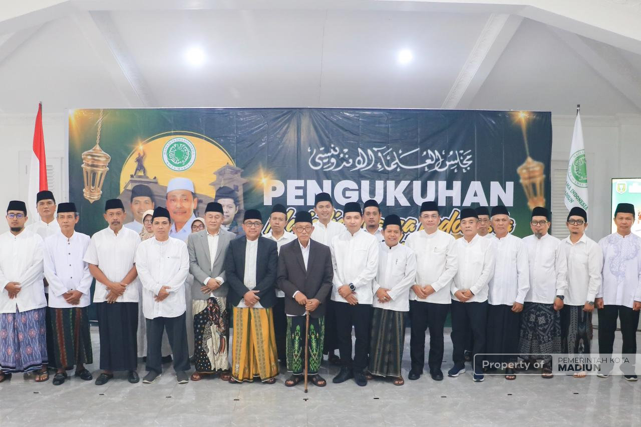 Pengurus MUI Kota Madiun 2025–2030 Dikukuhkan, Plt Wali Kota Dorong Sinergi Peningkatan SDM