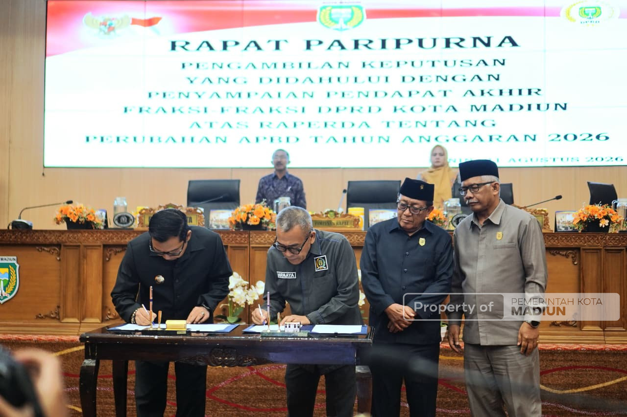 Delapan Fraksi DPRD Setujui Raperda Perubahan APBD 2026, Plt Wali Kota Pastikan Catatan Jadi Perhatian