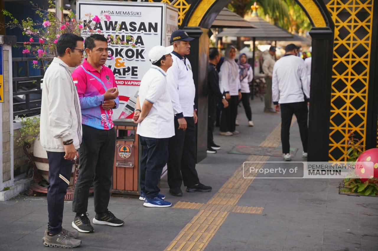 Pimpin Apel Gerakan Jumat Bersih, Plt Wali Kota Tekankan Kebersihan Kota