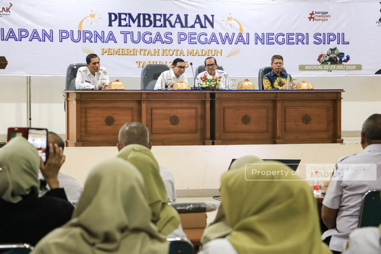 Bekali ASN Jelang Purna Tugas, Plt Wali Kota Madiun: Pengabdian Tidak Berakhir Saat Pensiun