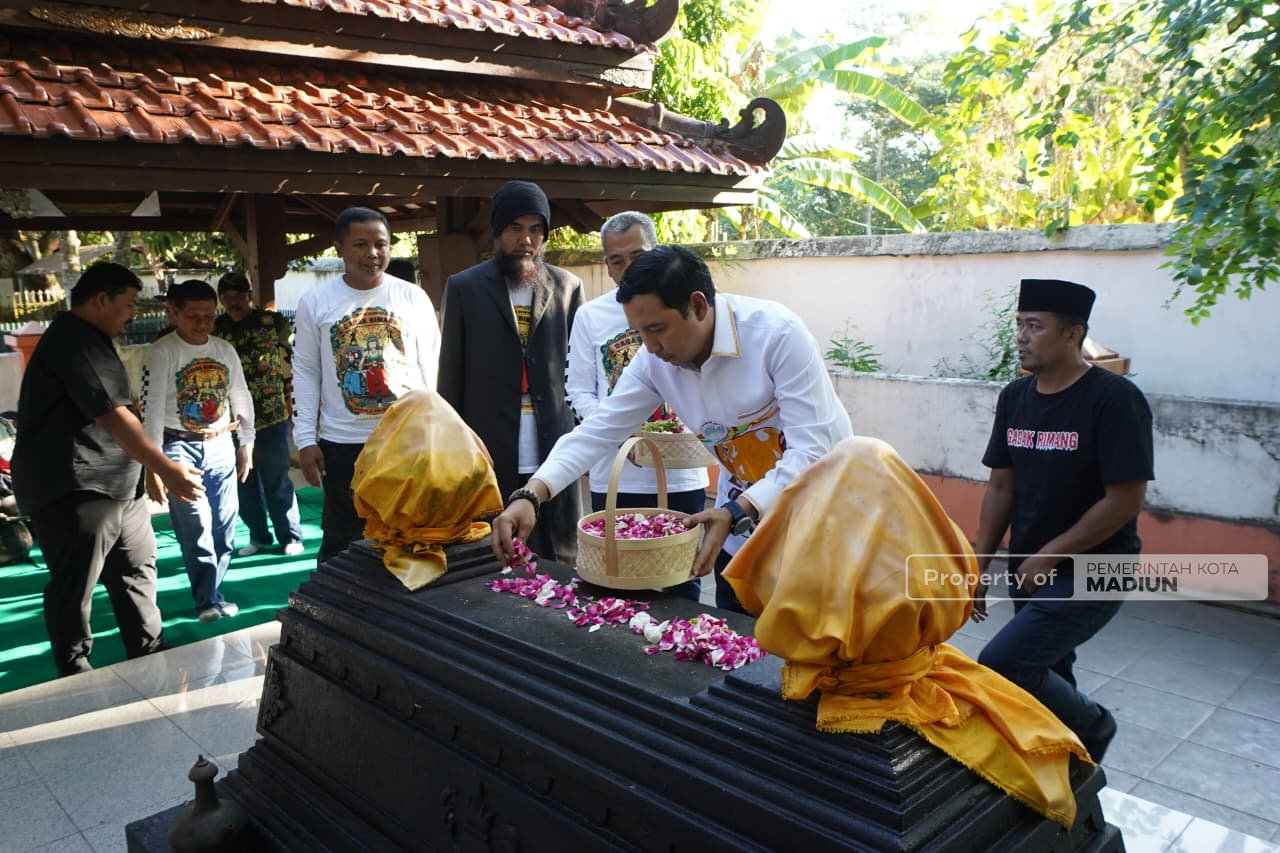 Black Scooter Gagak Rimang Jadi Pembuka Rangkaian HUT ke-108 Kota Madiun