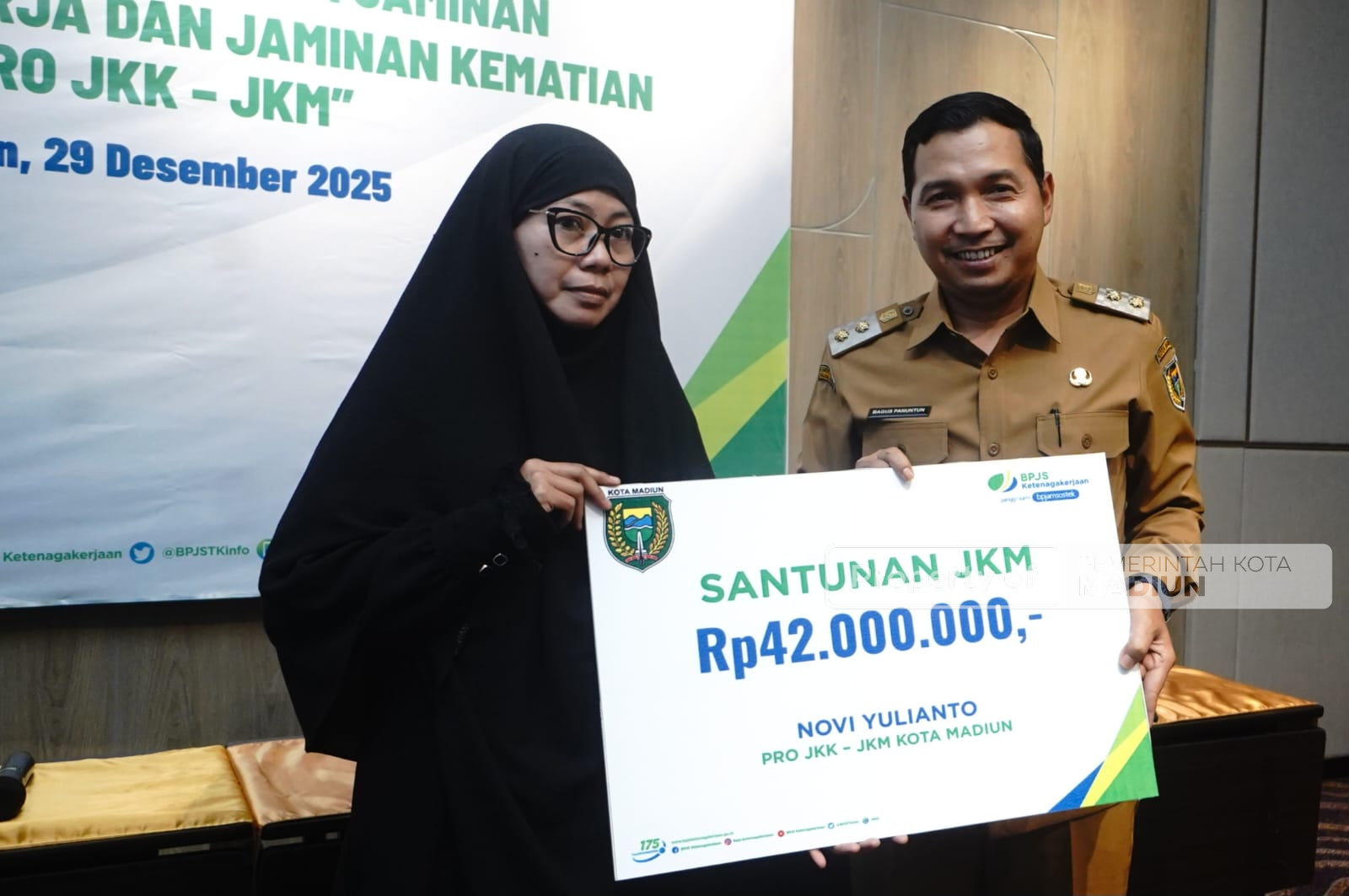 Teken Kerja Sama Pro JKK-JKM, Pemkot Madiun Pastikan Tenaga Kerja di Kota Madiun Terlindungi