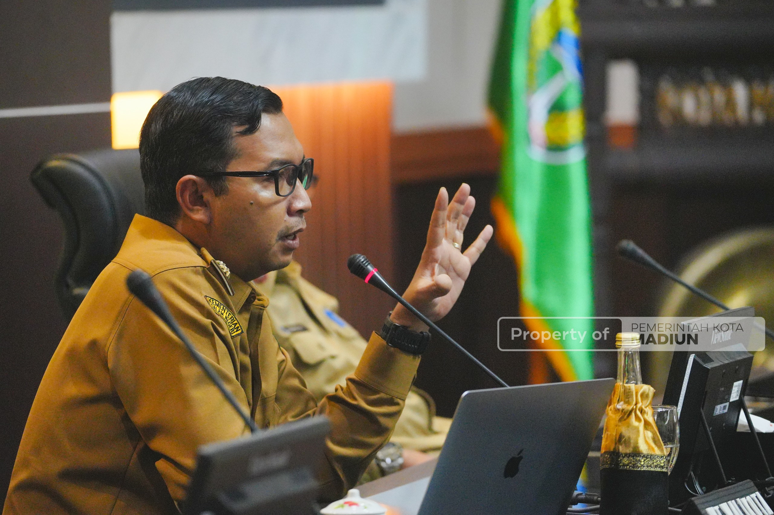 Rapat Dinas di Ruang 13, Plt Wali Kota Review Serapan Anggaran hingga Blejeti Progres Program Prioritas
