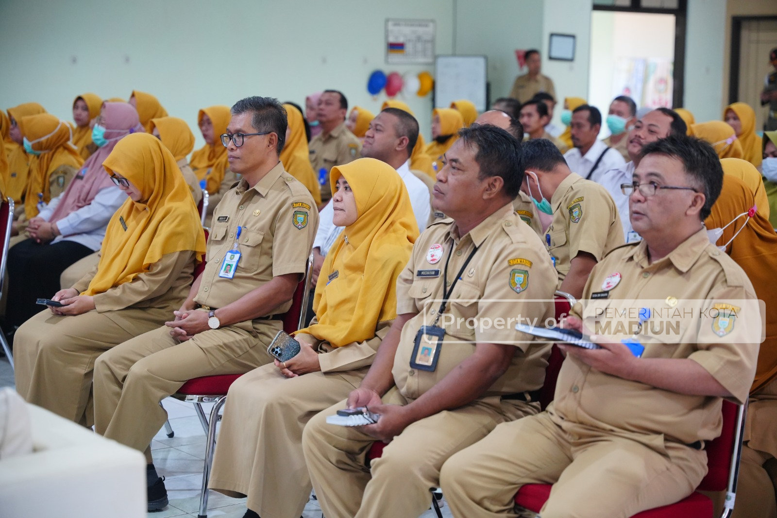Gelar Pembinaan Pegawai RSUD, Wali Kota Maidi Tegaskan Komitmen Peningkatan Layanan Kesehatan