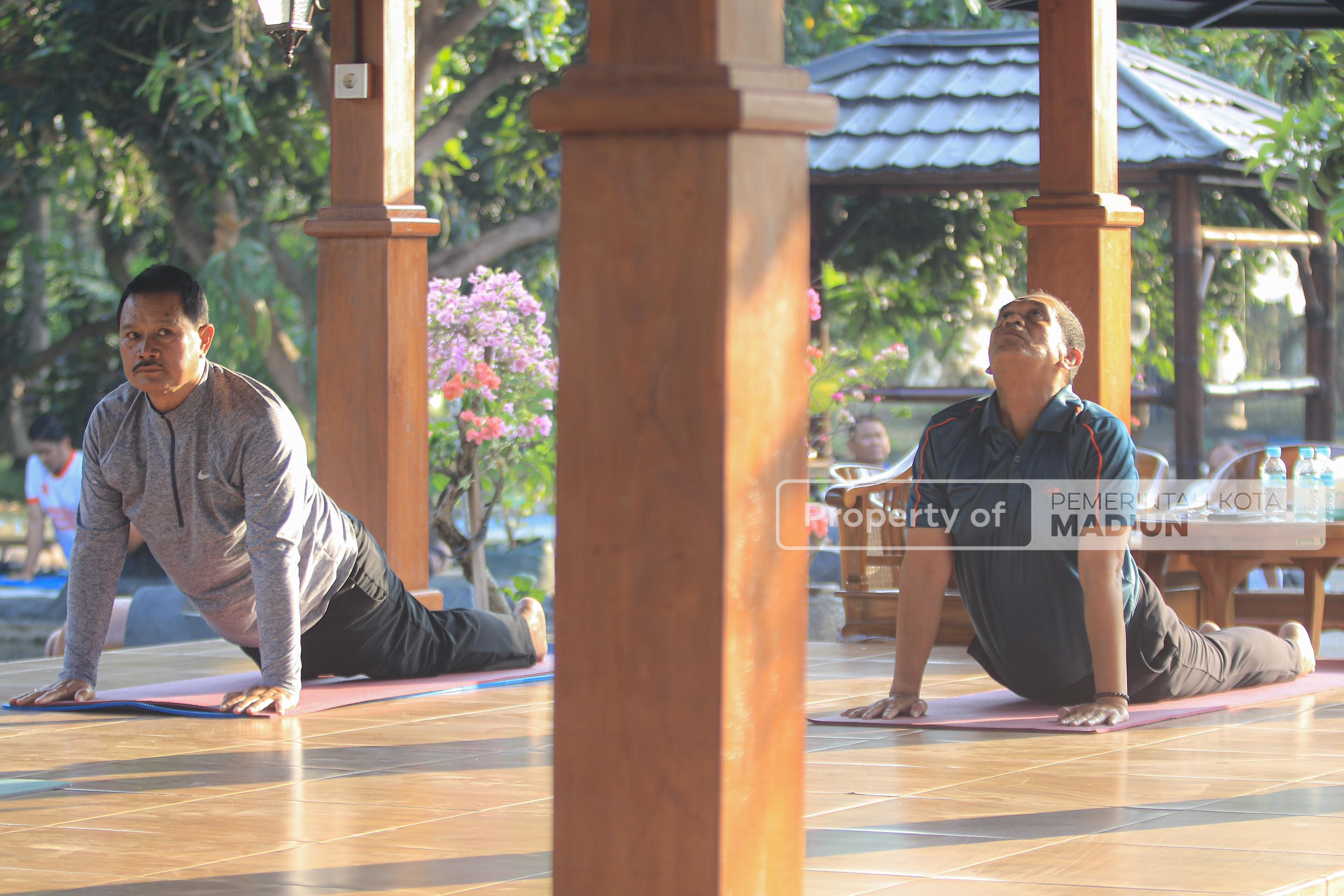 Wali Kota Gandeng OPD Terapkan Gaya Hidup Sehat Lewat Yoga