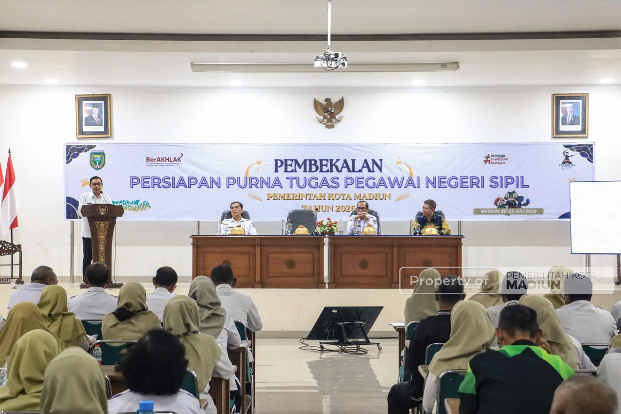 Bekali ASN Jelang Purna Tugas, Plt Wali Kota Madiun: Pengabdian Tidak Berakhir Saat Pensiun