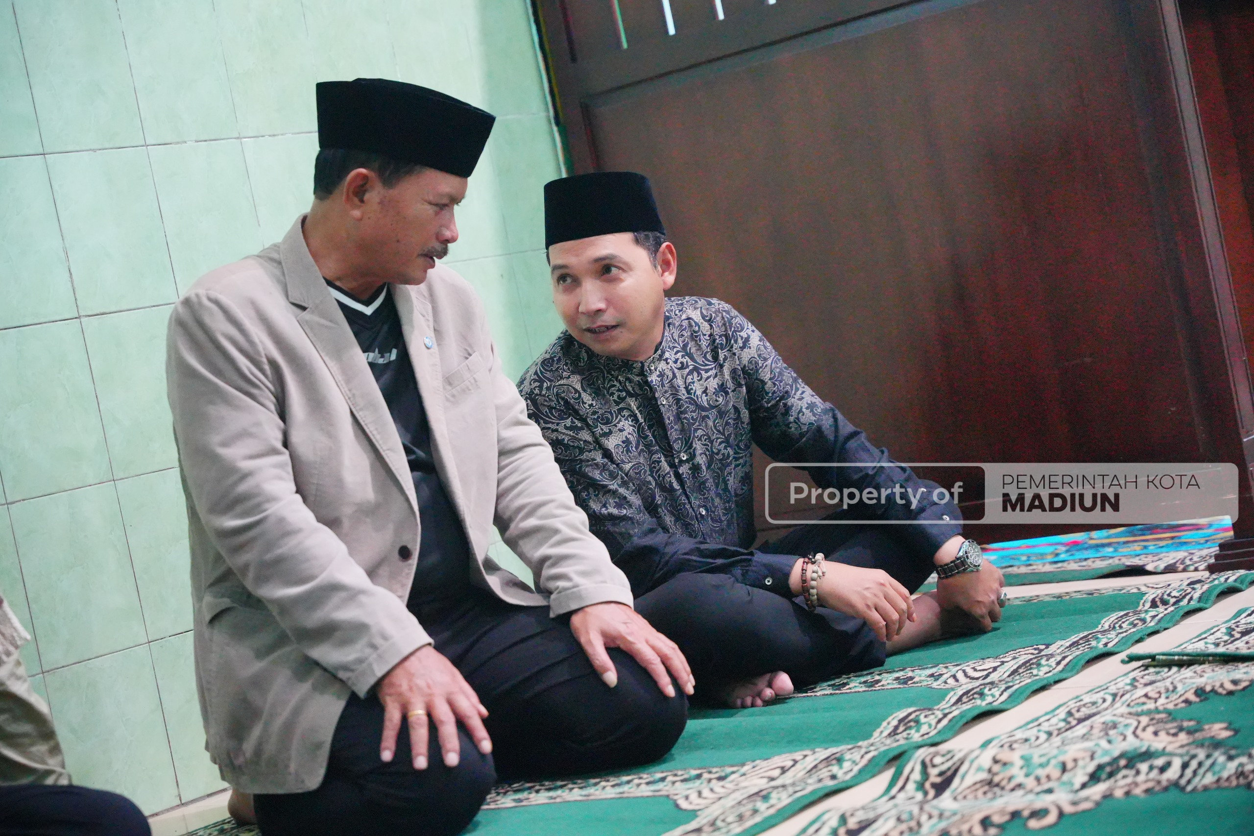 Mempererat Silaturahmi, Wali Kota Madiun Safari Salat Isya di Kelurahan Winongo