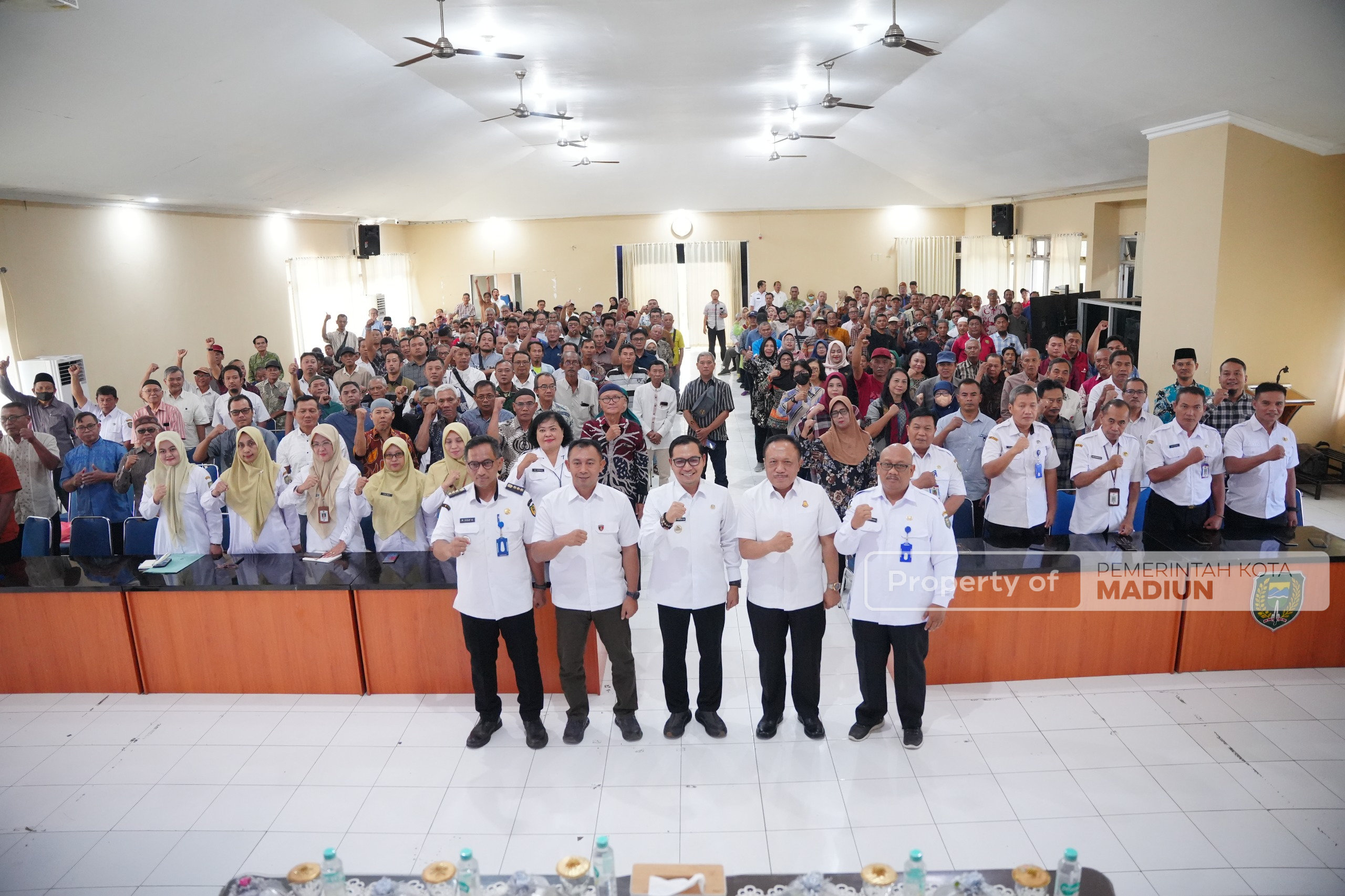 Sampah Harus Beres dari Rumah, Ini Pesan Plt Wali Kota ke Pokmas