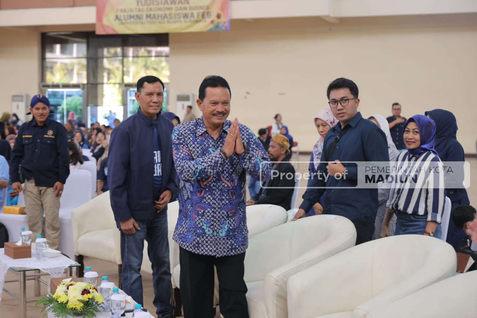 Kembali ke Almamater, Wali Kota Madiun Beri Motivasi di Temu Alumni Unipa Surabaya